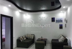 Mieszkanie 3-комн 80 m² - Ilja Czawczawadze, Batumi