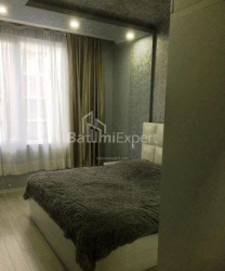 Mieszkanie 80 m² - Ilja Czawczawadze, Batumi, Gruzja