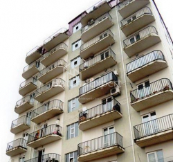 Mieszkanie 4-комн 80 m² - Juriewskaja, Batumi