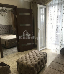 Mieszkanie 39 m² - Niko Pirosmaniego, Batumi, Gruzja