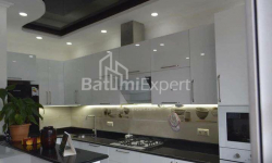 Mieszkanie 3-комн 80 m² - Juriewskaja, Batumi