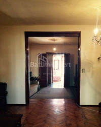 Mieszkanie 5-комн 165 m² - Zuraba Gorgiladze, Batumi