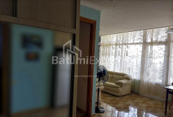 Mieszkanie 3-комн 55 m² - Szeryf Chimsziaszwili, Batumi