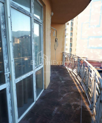 Mieszkanie 73 m² - Michaił Lermontow, Batumi, Gruzja
