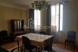Mieszkanie 4-комн 250 m² - Juriewskaja, Batumi
