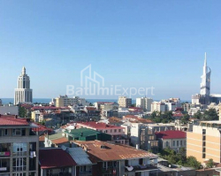 Mieszkanie 3-комн 75 m² - Wachtang Gorgasali, Batumi