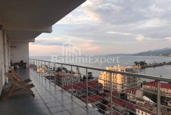Mieszkanie 3-комн 160 m² - Juriewskaja, Batumi