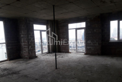 Mieszkanie 3-комн 69 m² - Petra Bagrationi, Batumi