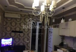 Mieszkanie 4-комн 75 m² - Nikołoz Barataszwili, Batumi