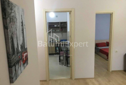 Mieszkanie 77 m² - króla Parnawaza, Batumi, Gruzja