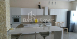 Mieszkanie 3-комн 160 m² - Ilja Czawczawadze, Batumi