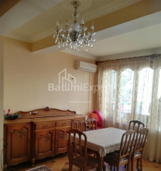 Mieszkanie 3-комн 90 m² - Zuraba Gorgiladze, Batumi