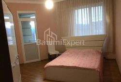 Mieszkanie 3-комн 70 m² - Zuraba Gorgiladze, Batumi