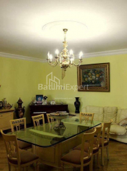 Mieszkanie 4-комн 135 m² - Juriewskaja, Batumi