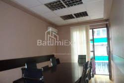Mieszkanie 3-комн 151 m² - Juriewskaja, Batumi