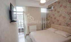 Mieszkanie 5-комн 136 m² - Zuraba Gorgiladze, Batumi