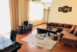 Mieszkanie 3-комн 94 m² - Rustawelego, Batumi