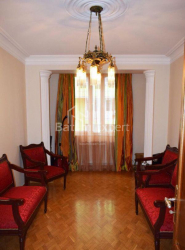 Mieszkanie 4-комн 120 m² - Zuraba Gorgiladze, Batumi