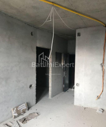 Mieszkanie 2-комн 33 m² - Wachtang Gorgasali, Batumi