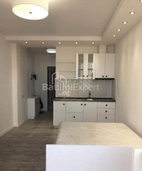 Mieszkanie 1-комн 32 m² - Niko Pirosmaniego, Batumi