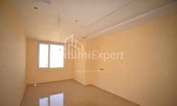 Mieszkanie 3-комн 75 m² - Ilja Czawczawadze, Batumi