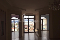 Mieszkanie 4-комн 73 m² - Ilja Czawczawadze, Batumi