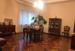 Mieszkanie 4-комн 120 m² - Zuraba Gorgiladze, Batumi