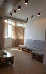 Mieszkanie 3-комн 62 m² - Wachtang Gorgasali, Batumi