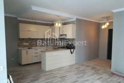 Mieszkanie 72 m² - Niko Pirosmaniego, Batumi, Gruzja