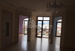 Mieszkanie 3-комн 74 m² - Juriewskaja, Batumi