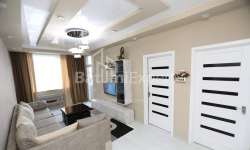 Mieszkanie 5-комн 81 m² - Szeryf Chimsziaszwili, Batumi