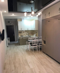 Mieszkanie 1-комн 34 m² - Szeryf Chimsziaszwili, Batumi