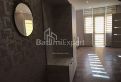 Mieszkanie 42 m² - Niko Pirosmaniego, Batumi, Gruzja