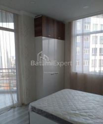 Mieszkanie 74 m² - Niko Pirosmaniego, Batumi, Gruzja