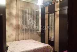 Mieszkanie 4-комн 80 m² - Aleksandra Puszkin, Batumi
