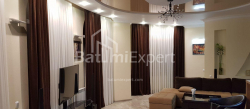 Mieszkanie 4-комн 133 m² - Ilja Czawczawadze, Batumi