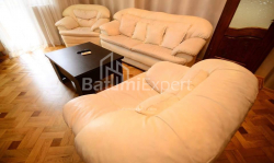 Mieszkanie 4-комн 95 m² - Niko Pirosmaniego, Batumi
