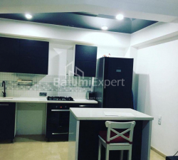 Mieszkanie 80 m² - króla Parnawaza, Batumi, Gruzja