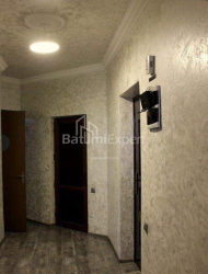 Mieszkanie 4-комн 110 m² - Galaktion Tabidze, Batumi
