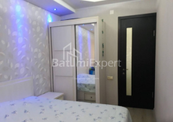 Mieszkanie 4-комн 110 m² - Ivane Javakhishvili, Batumi