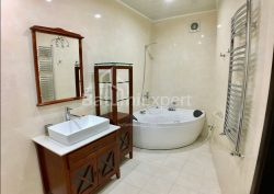Mieszkanie 3-комн 160 m² - Zuraba Gorgiladze, Batumi