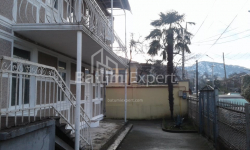 Dom prywatny 4-комн 199 m² - Chichinadze, Bartskhana