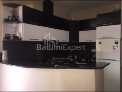 Mieszkanie 43 m² - Wachtang Gorgasali, Batumi, Gruzja