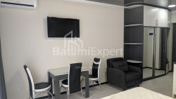 Mieszkanie 33 m² - Szałwa Inasaridze, Batumi, Gruzja