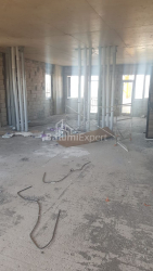 Mieszkanie 4-комн 111 m² - Petra Bagrationi, Batumi