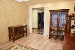 Mieszkanie 3-комн 117 m² - Zuraba Gorgiladze, Batumi