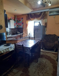Mieszkanie 2-комн 62 m² - Szałwa Inasaridze, Batumi