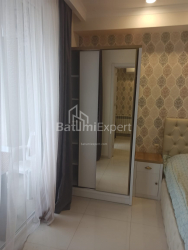 Mieszkanie 3-комн 68 m² - Wachtang Gorgasali, Batumi
