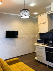 Mieszkanie 3-комн 43 m² - Niko Pirosmaniego, Batumi