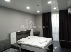 Mieszkanie 1-комн 35.7 m² - Aleja Bohaterów, Batumi